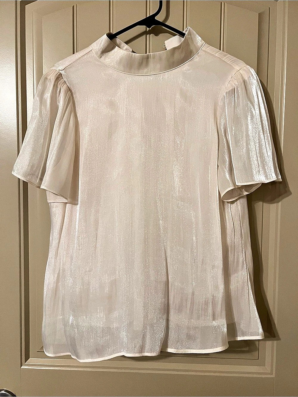 Lauren Conrad Short Sleeve Blouse in White Large Like New